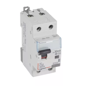   Legrand 411064 DX3 Áramvédős kismegszakító (Kombi Fi-relé) 1+N, C karakterisztika, 32A, 30mA, 6 kA, A osztály