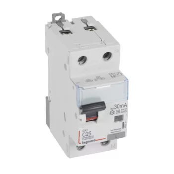  Legrand 411314 DX3 Áramvédős kismegszakító (Kombi Fi-relé) 1+N, C karakterisztika, 25A, 30mA, 10 kA, Hpi osztály