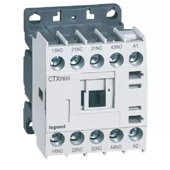   Legrand 416821 CTX3 vezérlőrelé 2Z+2NY 24V DC ( Legrand 416821 )