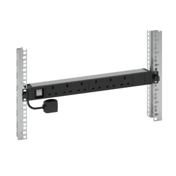   Legrand 646824 elosztósor 19"/1U állapotjezős kapcsolóval KIM:6xBS-brit szabvány TÁP: brit háztartási -2P+F 13A 3 méter ( Legrand 646824 )