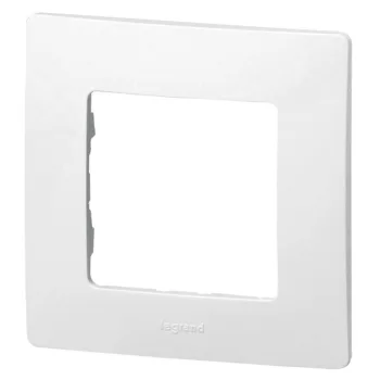 Legrand Niloé 665001 egyes keret, IP20, fehér