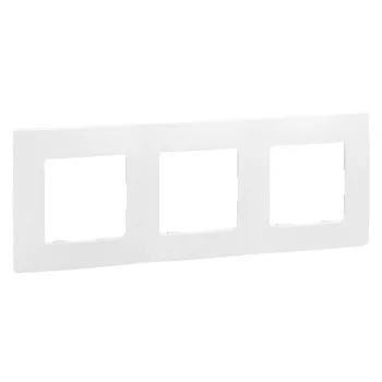 Legrand Niloé 665003 hármas keret, IP20, fehér