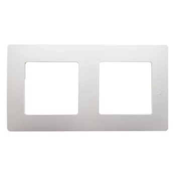 Legrand Niloé 665012 kettes keret, IP20, bézs
