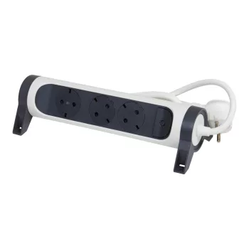   Legrand 694527 Elosztósor Premium 3x2P+F forgatható, 1,5 m vezetékkel, fehér (Legrand 694527)