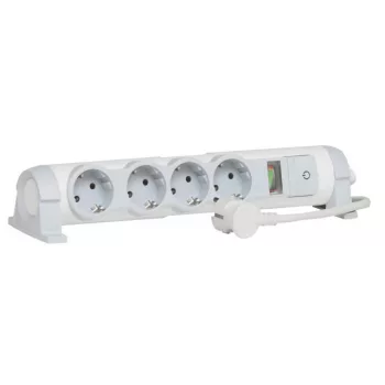   Legrand 694641 Négyes hosszabbító 1.5 méteres kábellel kapcsolóval, túlterhelés védelemmel, fehér-szürke , Komfort (Legrand 694641)