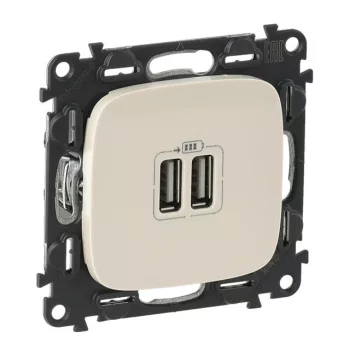   Legrand 754996 Valena Allure Kettős USB töltőaljzat, burkolattal, Elefántcsont ( Legrand 754996 )