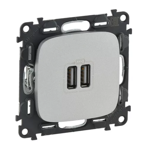 Legrand Valena Allure 754997 USB töltőaljzat, IP40, alumínium, süllyesztett