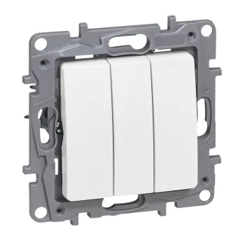 Legrand Niloé 764503 hármas kapcsoló, 10 A, IP20, fehér, süllyesztett