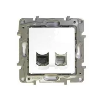   Legrand Niloé 764572 1xRJ11+1xRJ45 Cat6 UTP csatlakozóaljzat fehér burkolattal keret nélkül (Legrand 764572)