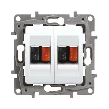 Legrand Niloé 764581 hangszóró-csatlakozóaljzat, IP31, fehér, süllyesztett