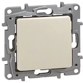 Legrand Niloé 764601 váltókapcsoló (106), 10 A, IP20, bézs, süllyesztett