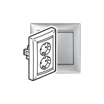   Legrand Valena 770100 földelt csatlakozóaljzat (dugalj) 2x2P+F aluminium burkolattal kerettel, süllyesztett, 16A 250V (Legrand 770100)