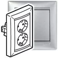 Legrand Valena 770127 kettős dugalj 2x2P+F, 16 A, IP20, alumínium, süllyesztett