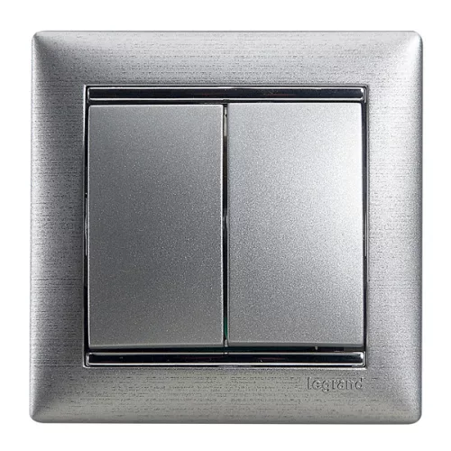 Legrand Valena 770105 csillárkapcsoló (105), 10 A, IP20, alumínium, süllyesztett