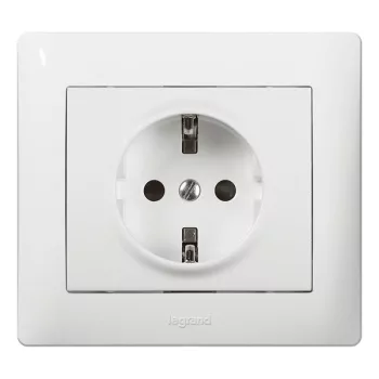   Legrand 771062 Galea Life 2P+F aljzat, rugós, fehér ( Legrand 771062 )