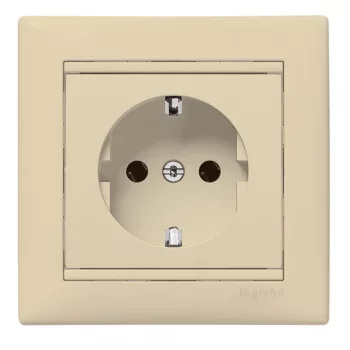   Legrand Valena 774320 földelt csatlakozóaljzat (dugalj) 2P+F elefántcsont burkolattal keret nélkül, süllyesztett, 16A 250V (Legrand 774320)