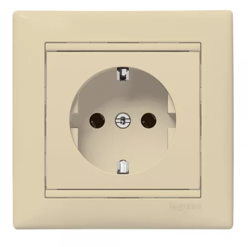 Legrand Valena 774323 földelt dugalj 2P+F, 16 A, IP20, elefántcsont, süllyesztett