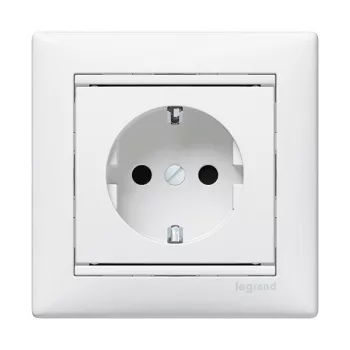  Legrand Valena 774421 földelt csatlakozóaljzat (dugalj) gyermekvédelemmel 2P+F fehér burkolattal keret nélkül, süllyesztett, 16A 250V (Legrand 774421)