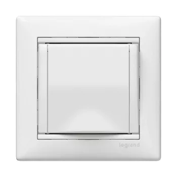 Legrand Valena 774422 földelt dugalj 2P+F, 16 A, IP21, fehér, süllyesztett