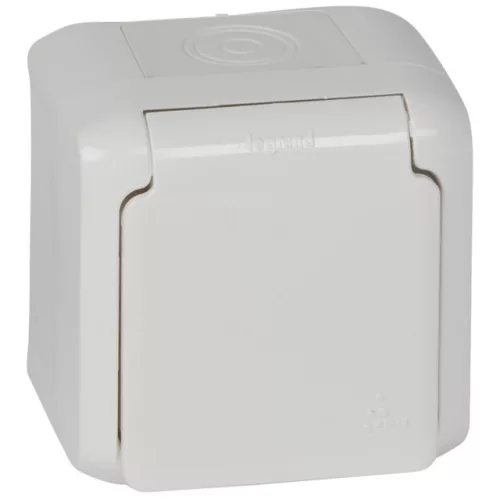 Legrand Forix 782373 földelt dugalj 2P+F, 16 A, IP44, fehér, falon kívüli
