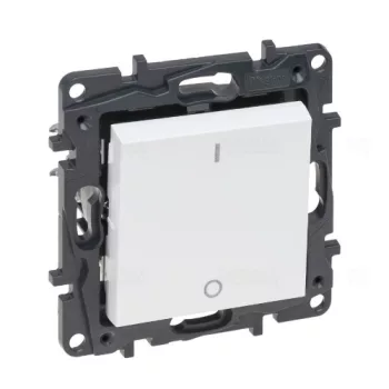 Legrand Niloé Step 863102 kétpólusú kapcsoló (102), 16 A, IP20, fehér, süllyesztett