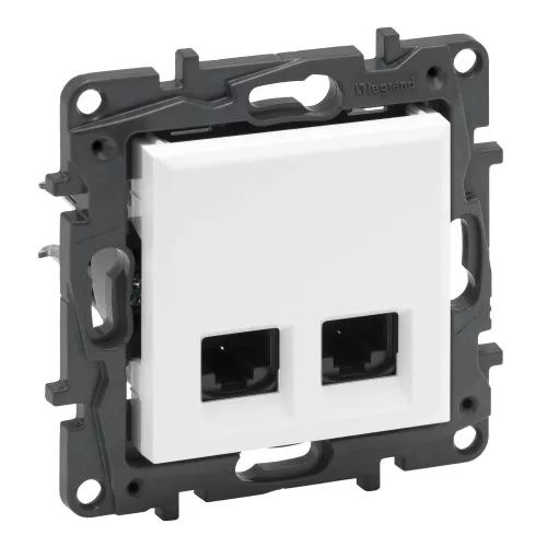 Legrand Niloé Step 863164 RJ45 aljzat, IP20, fehér, süllyesztett