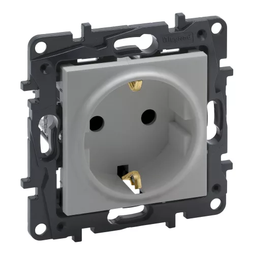 Legrand Niloé Step 863320 földelt dugalj 2P+F, 16 A, IP20, alumínium, süllyesztett