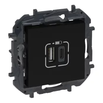 Legrand Niloé Step 863540B dupla USB-A+C töltőaljzat 15W