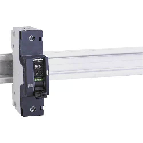 Schneider Acti9 NG125H 18710 kismegszakító 1P C görbe 40A 36 kA DIN sínre