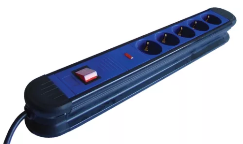 Tracon HKT5-3M, 5-ös elosztó kapcsolóval+túlfesz védelem 5×SCHUKO, 3m, max.16A, 250VAC, 3680W, H05VV-F