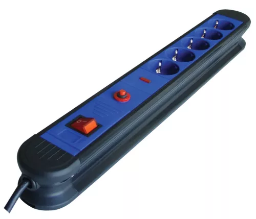 Tracon HKTM5-3M, 5-ös elosztó kapcsolóval+túlfesz+túláram védelem 5×SCHUKO, 3m, max.16A, 250VAC, 3680W, H05VV-F