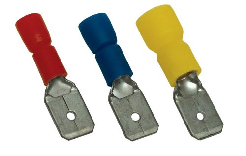 Tracon KCS5, Szigetelt rátolható csatlakozó csap, sárgaréz, kék 4,8×0,8mm, 2,5mm2