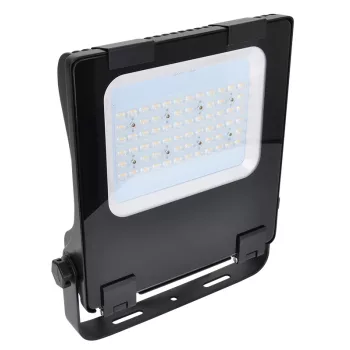   Tracon RHISS100W, LED fényvető, szimmetrikus 100-240 VAC, 50/60 Hz, 100 W, 13.500 lm, 4000 K, IP66, 120°