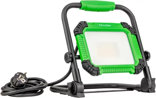 Tracon RSMDAWF50W Hordozható LED szerelő fényvető francia csatlakozóaljzattal 220-240VAC,50W,4500lm,IP44,4000K,1,5m,FRENCH, 2600W,EEI=F