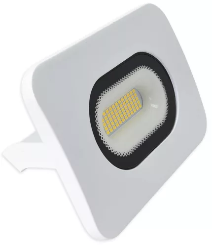 Tracon RSMDLF30, Fehér SMD fényvető 30W, 4000K, IP65, 220-240V AC, 2700lm,