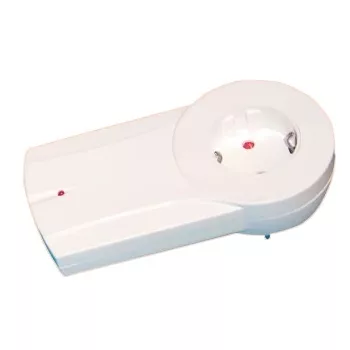   Tracon TAVCSA-2F, Távkapcsolós csatlakozóaljzat, 5 csatornás, csapos kivitelű 250VAC/3500W