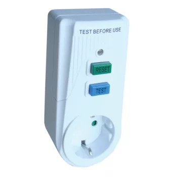  Tracon TFGA-1, Áram-védőkapcsolós adapter, oldalsó védőérintkezővel 16A, 30mA, 6kA, IP40, A / AC, E2