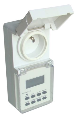 Tracon TKO-DHEVF, Dugaszolható elektronikus kapcsolóóra, heti,csapos aljzattal 230V, 16A, IP44