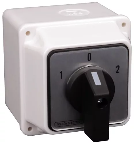Tracon TKV-326/3T Tokozott választókapcsoló, 1-0-2 400V, 50Hz, 32A, 2×3P, 11kW, 64×64mm, 60°, IP44