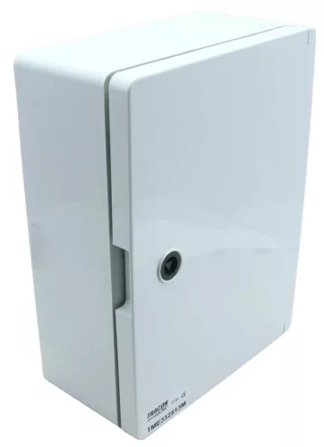 Tracon TME332513M Falra szerelhető maszkolt műanyag szekrény, 18 modul, 2 sor, teli ajtóval, 330x250x130, IP65, 1000V AC/DC