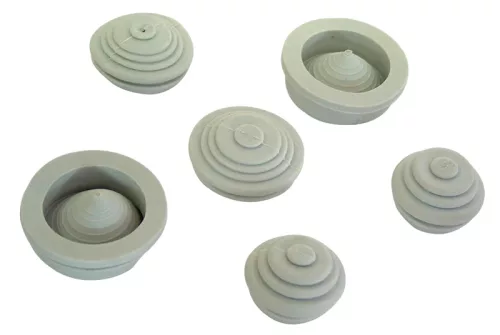 Tracon TQBY4-GB gumi bevezető, 38×44 mm