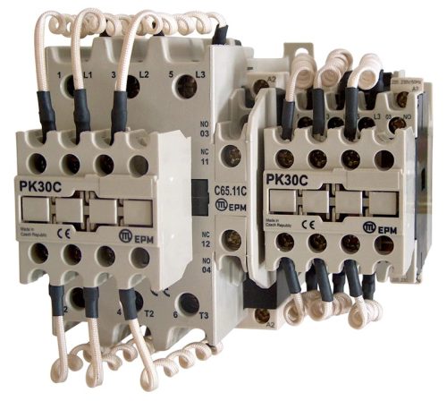 Tracon TR1C1701B Kontaktor kondenzátortelepek kapcsolásához 690V, 50Hz, 17A, 12,5kVAr, 400V AC, 3×NO+1×NO
