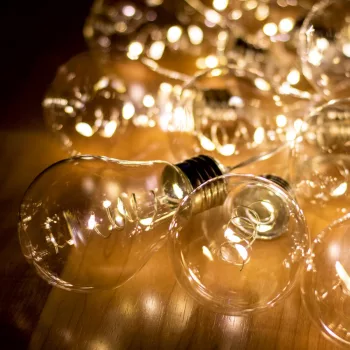   HOME ML 15 GLOBE Villanykörte fényfüzér, 15 üveg villanykörte, kül- és beltéri, adapteres, 75 melegfehér LED, kültéri / beltéri,