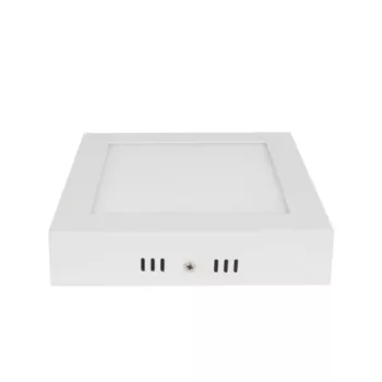 Falon kívüli, négyzetes LED lámpatest