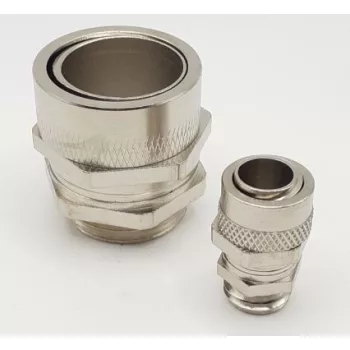 Fém gégecső tömszelence