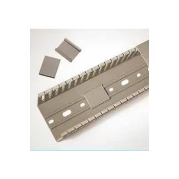 Takarófedél válaszfalazható perforált műanyag csatornához 