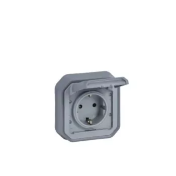 Legrand Plexo55 vízmentes IP55 összeszerelt (süllyesztett kivitelű) csatlakozóaljzatok (dugalj) / 2p+F csapófedéllel